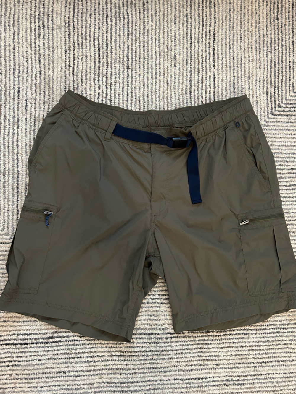 Blake Shelton X Lands End Olive Green Athletic Shorts Mens Size XL 40-42 utility